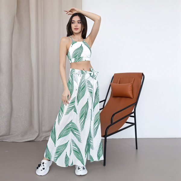 2025 sexy bikini swimsuit three piece set for women's sun protection beach skirt swimsuit