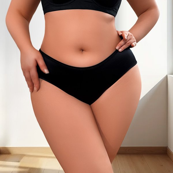 Black Plus-Size Boyshort with Lace Back: Breathable Women's Underwear