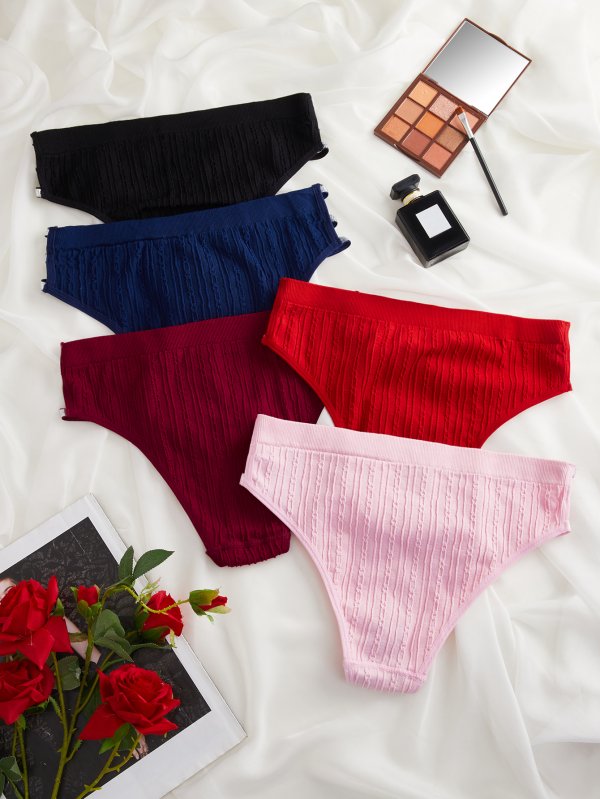 Seamless knitted thin band comfortable hip-hugging elastic ribbed mid-waist briefs for women