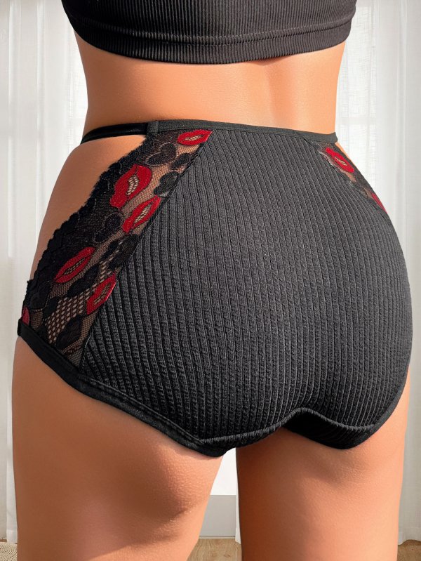 Black High-Waisted Boyshort with Red Lip Lace: Invisible Breathable Women's Underwear