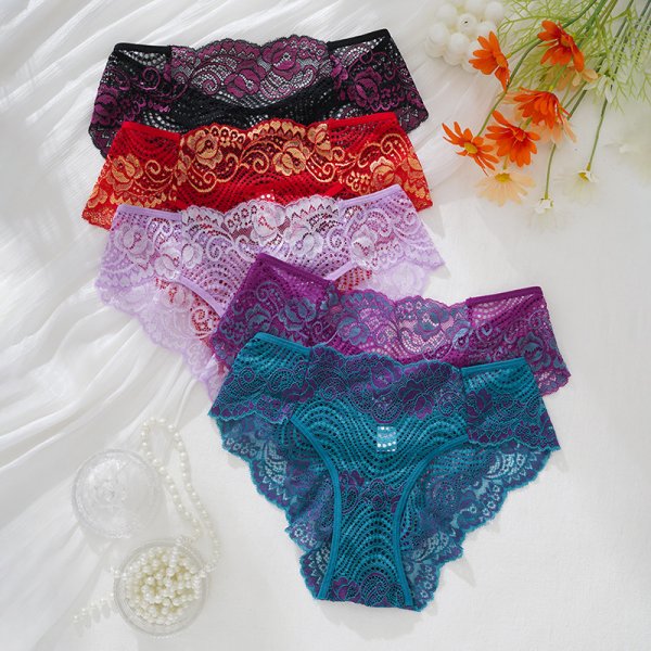 New style butt-hugging sexy underwear, lace trim, soft and breathable women's underwear