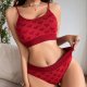 Sexy seamless lingerie set for women with adjustable shoulder straps and heart-shaped design