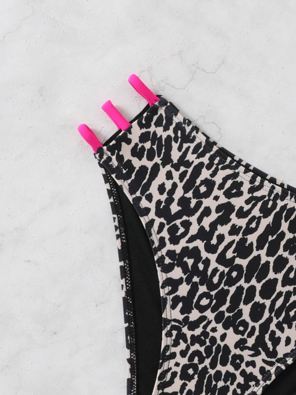 2026 new split swimsuit leopard print minimalist bikini with chest cushion women's sexy beach swimsuit women