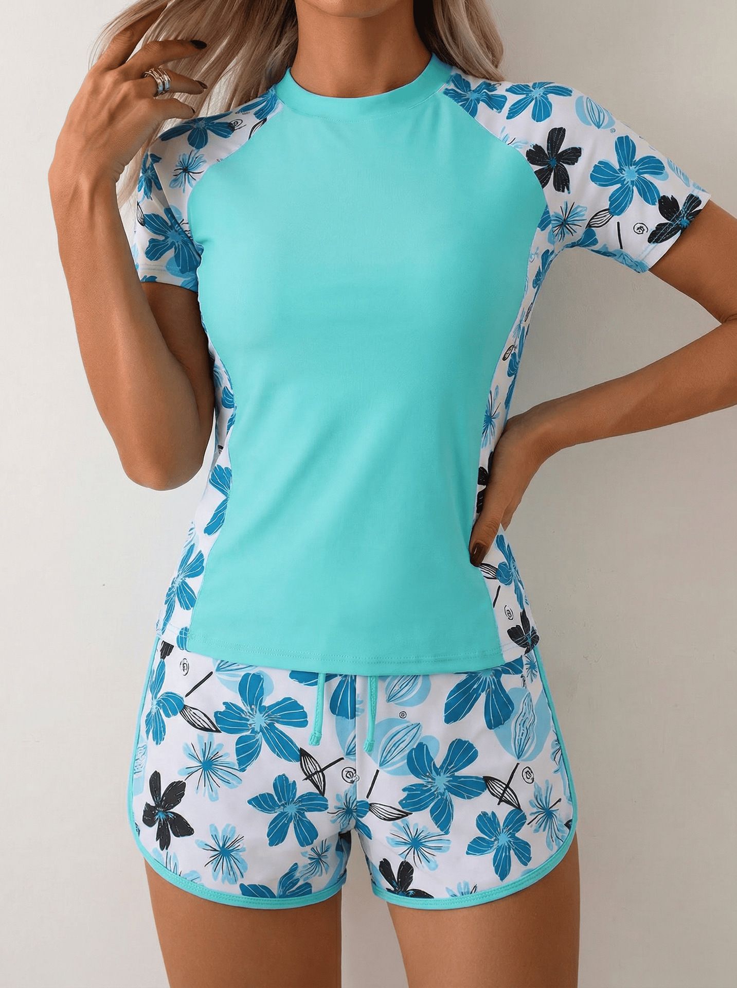 (image for) Women Short Sleeve Rash Guard Set, Conservative Two Piece Swimsuit with Shorts, Surfing Bathing Suit S-XXL
