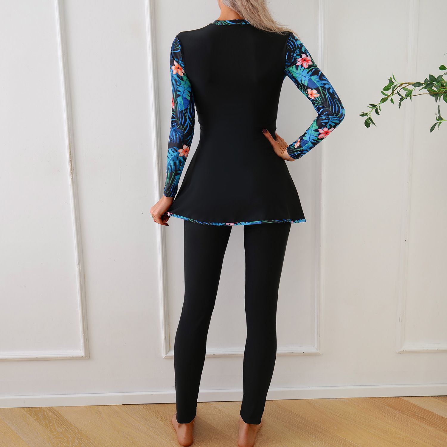 (image for) Women Modest Burkini Swimsuit Long Sleeve Printed Splicing Full Coverage Muslim Swimwear