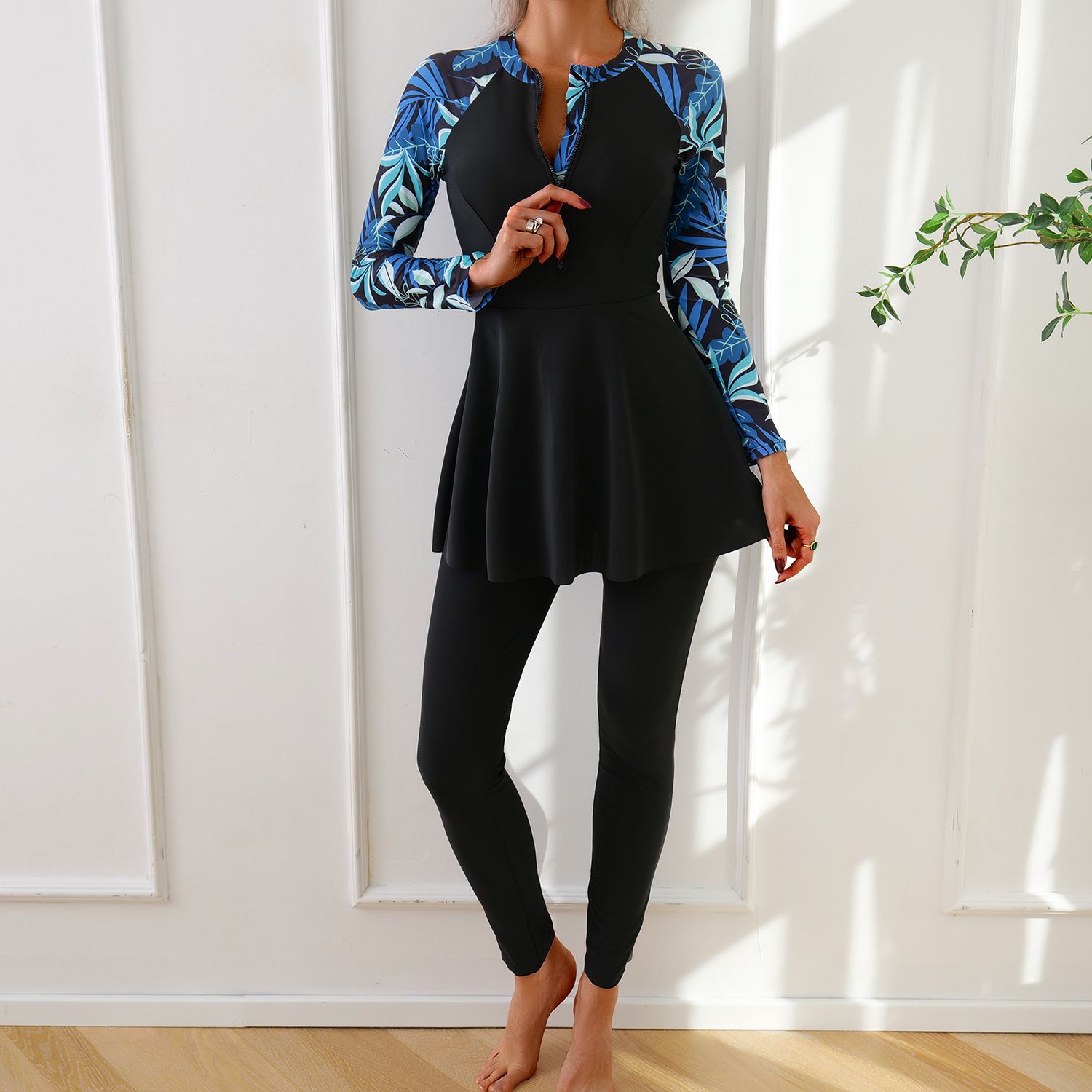 (image for) Women Modest Muslim Swimwear Long Sleeve Zipper Burkini Full Coverage Swimsuit