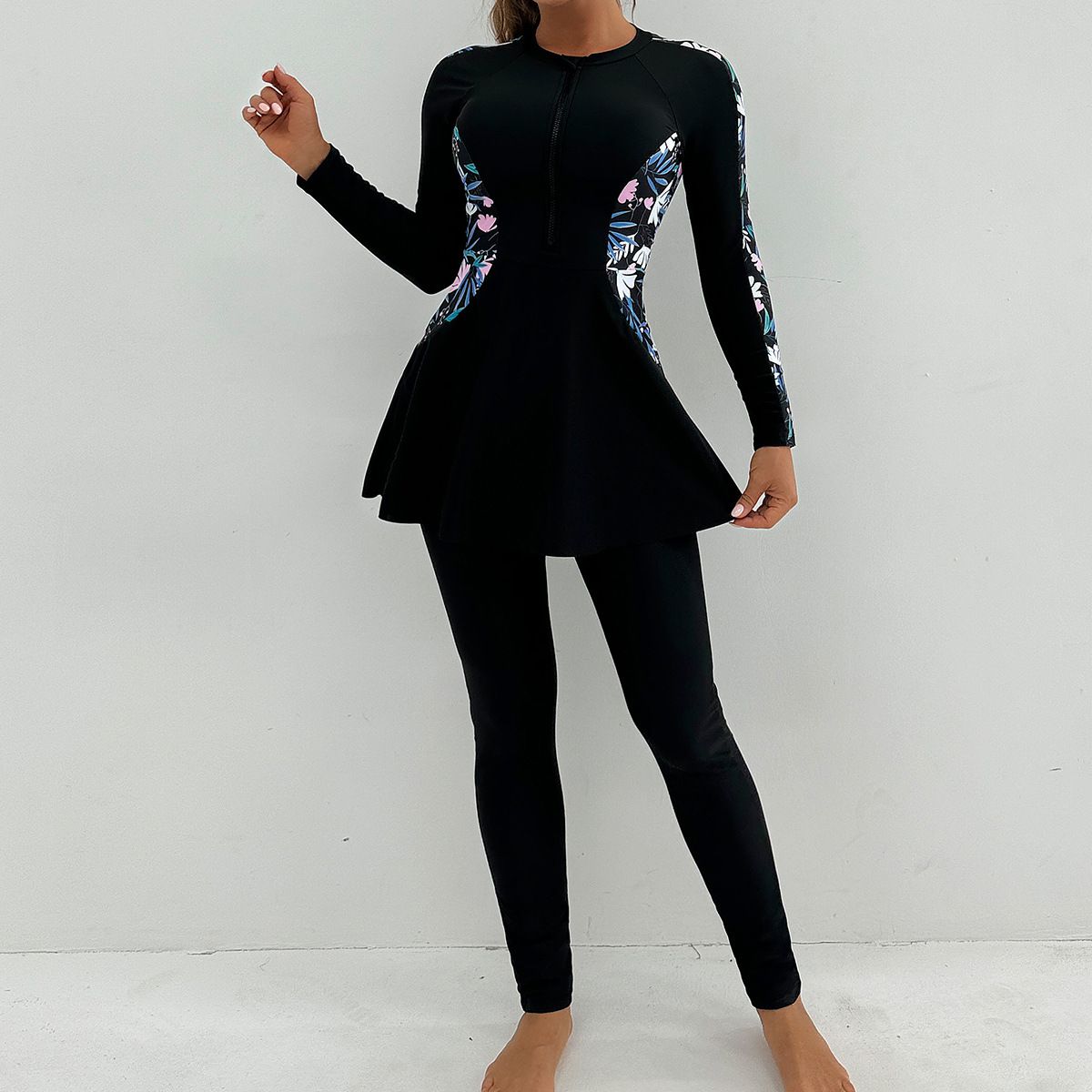 (image for) Women Modest Burkini Swimsuit Long Sleeve Zipper Full Coverage Muslim Swimwear
