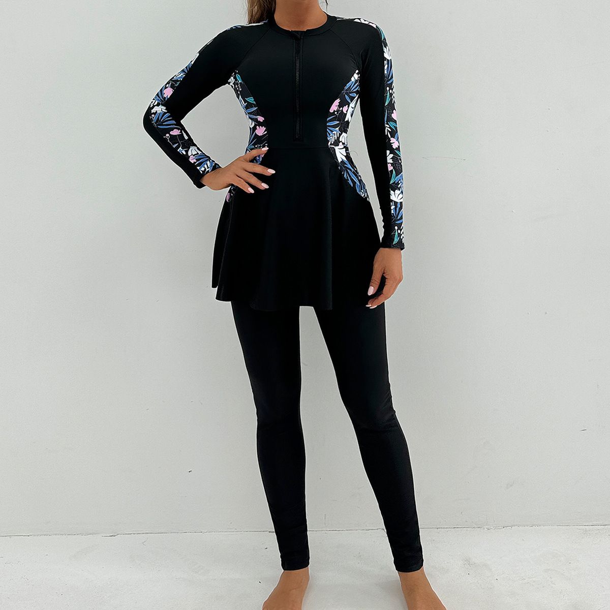 (image for) Women Modest Burkini Swimsuit Long Sleeve Zipper Full Coverage Muslim Swimwear