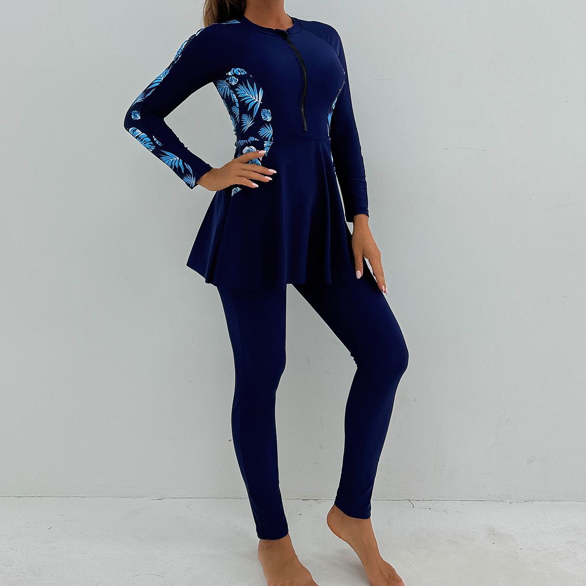 (image for) Women Modest Burkini Swimsuit Long Sleeve Zipper Full Coverage Muslim Swimwear
