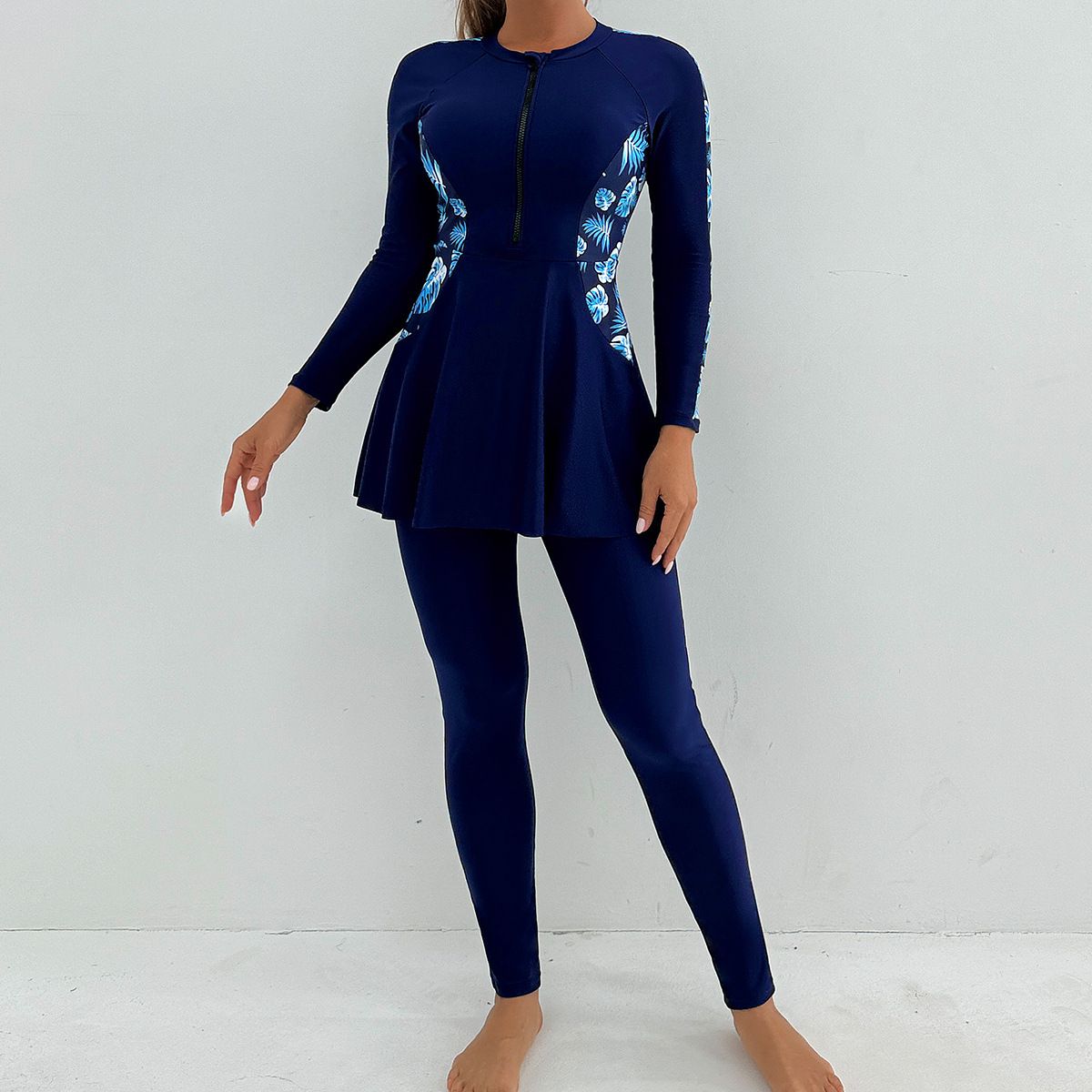 (image for) Women Modest Burkini Swimsuit Long Sleeve Zipper Full Coverage Muslim Swimwear
