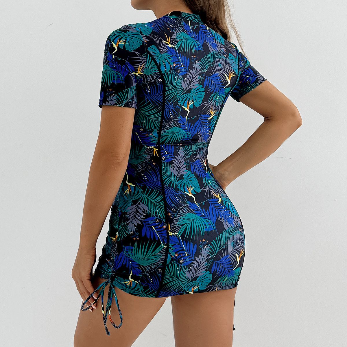 (image for) 2026 New Women Printed Short‑Sleeve Sports Set Rash Guard Swimsuit