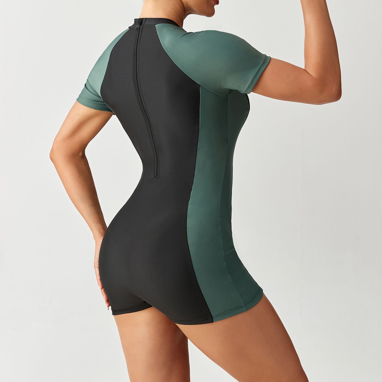 (image for) Short‑Sleeve Contrast Splice Rash Guard Boy‑Short Swimsuit