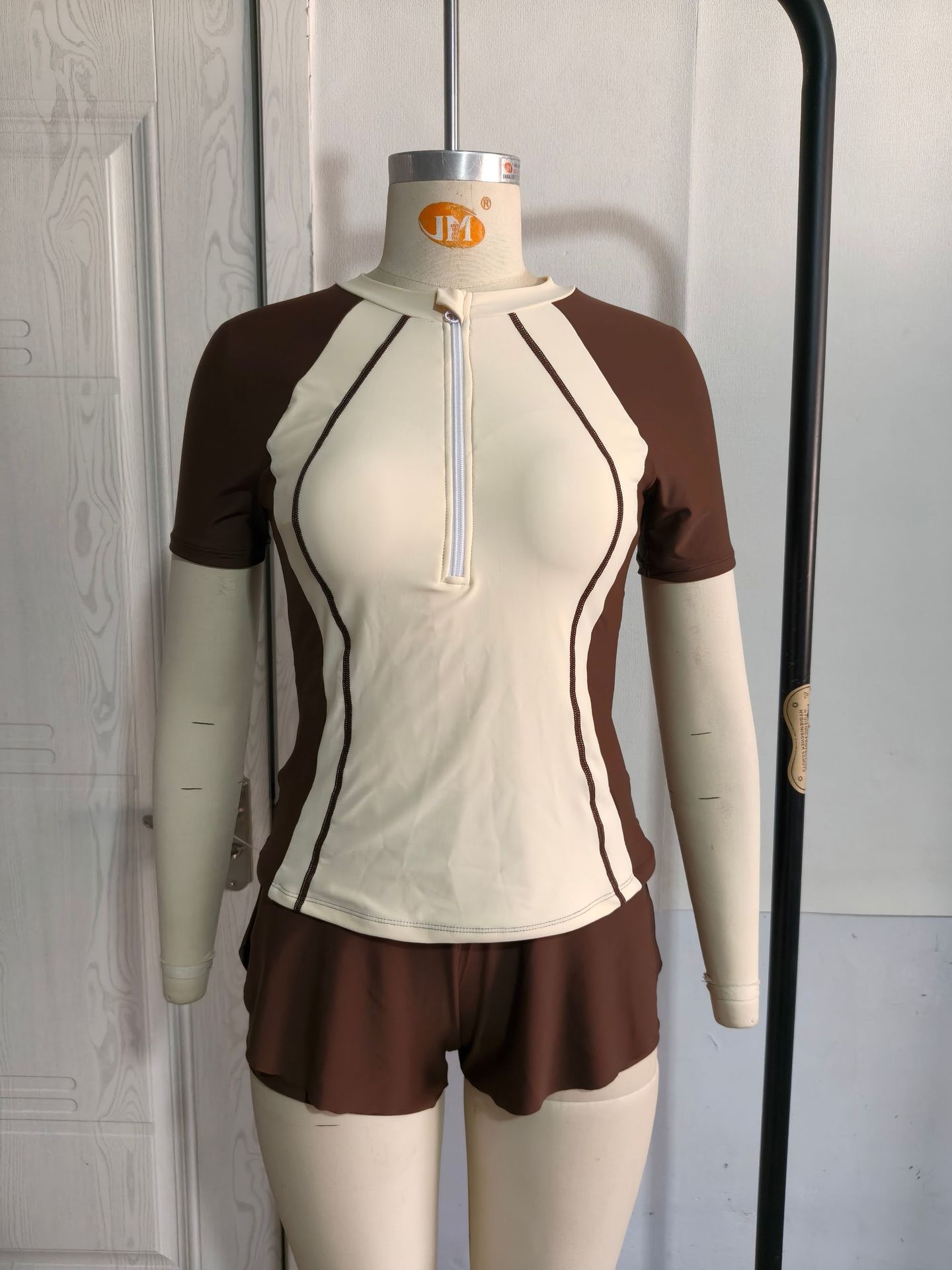 (image for) Women's 2-Piece Short Sleeve Half-Zip Rash Guard Swimsuit Set High Waist Boyshort Padded No Underwire Modest Sporty Sun Protection Surfing Swimwear