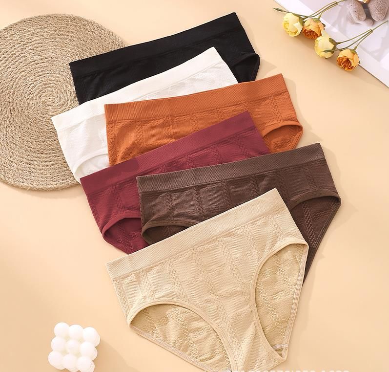 (image for) Women's Mid-Rise Seamless Tummy Control Triangle Briefs Quick Dry Breathable No-Show Solid Color Comfortable Everyday Panties