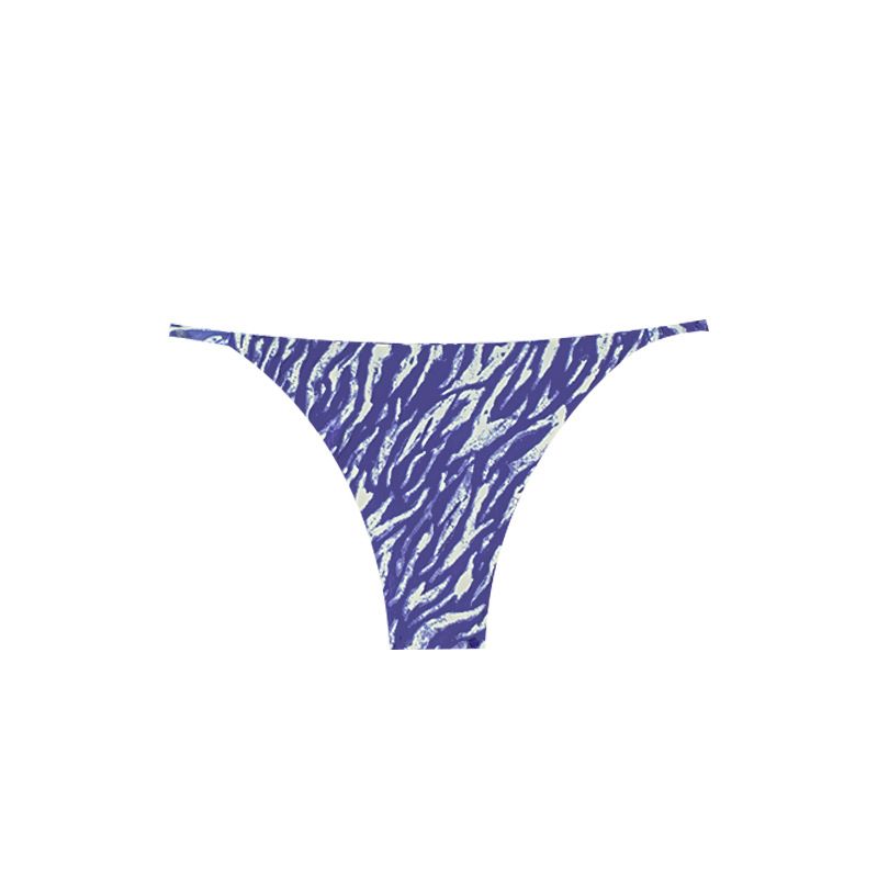 (image for) Women Low Rise Camouflage Print Seamless Ice Silk Thong Panties 80%-90% Cotton Crotch Breathable No-Show Sport Plus Size Everyday Intimates