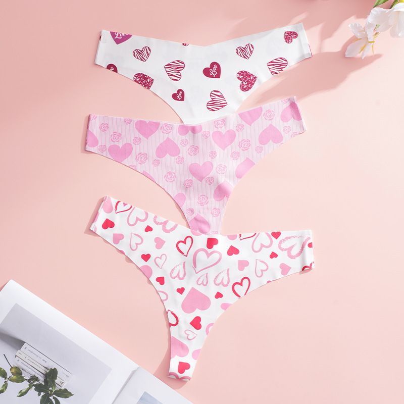 (image for) Women Digital Heart Floral Print Low Rise Seamless Brief Panties Breathable Stretchy Nylon Yoga No-Show Everyday Intimates