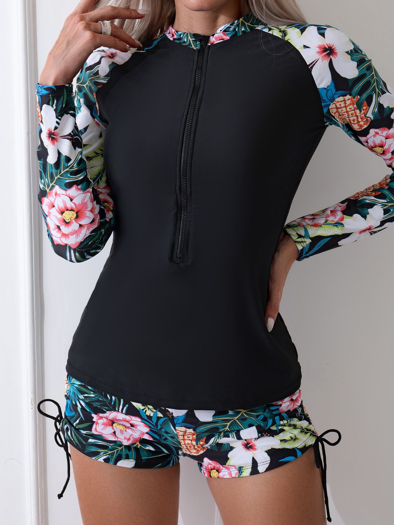 (image for) New Women Long Sleeve Split Printed Swimsuit Surfing Suit Set