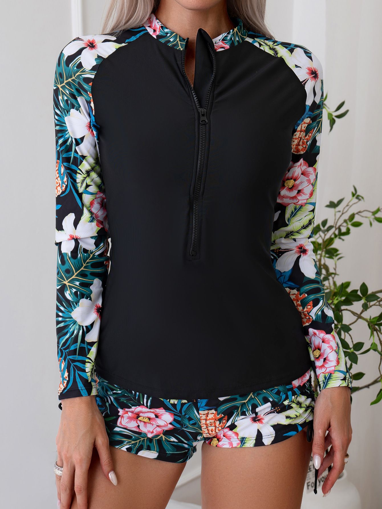 (image for) New Women Long Sleeve Split Printed Swimsuit Surfing Suit Set