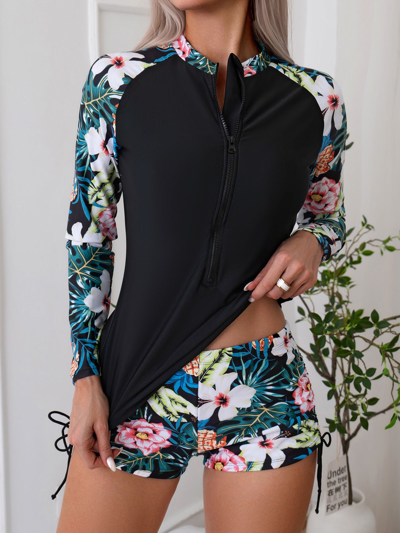 (image for) New Women Long Sleeve Split Printed Swimsuit Surfing Suit Set