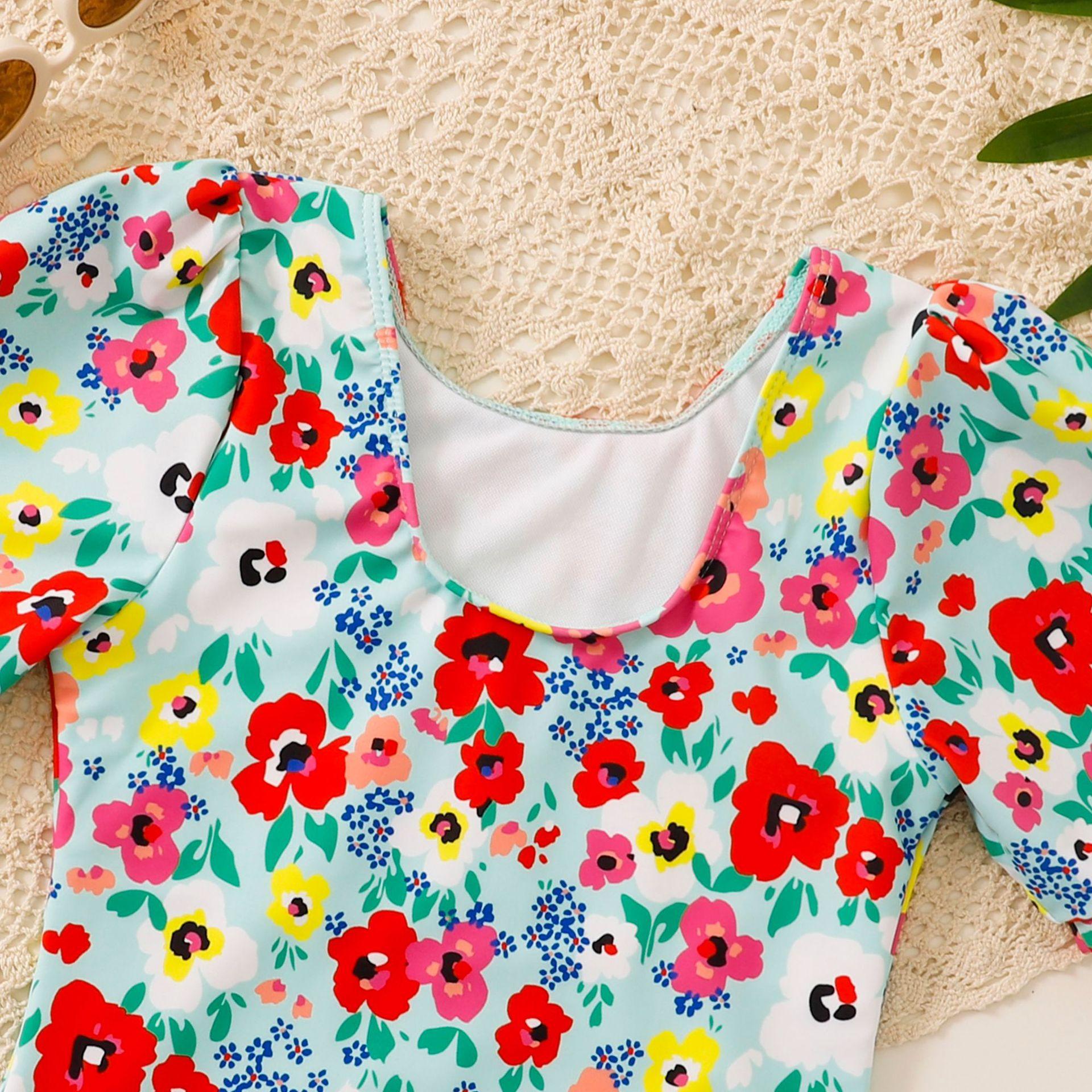(image for) Girls Puff‑Sleeve Floral One‑Piece Swimsuit Kids V‑Neck Printed Bathing Suit 130‑160