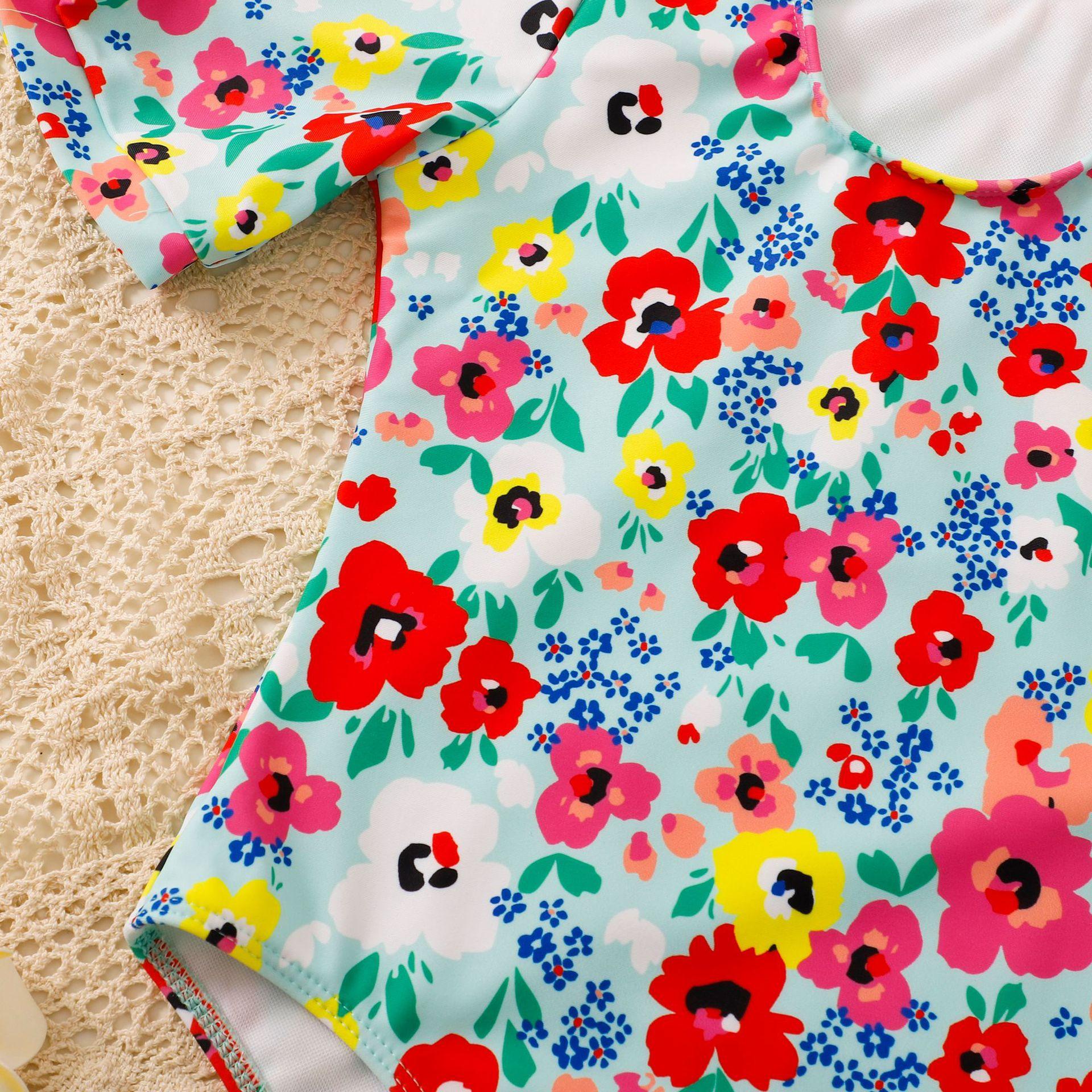 (image for) Girls Puff‑Sleeve Floral One‑Piece Swimsuit Kids V‑Neck Printed Bathing Suit 130‑160