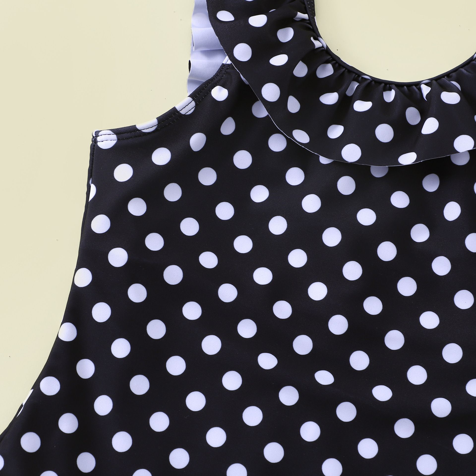 (image for) Girls Polka Dot One‑Piece Swimsuit Ruffle Shoulder Kids Bathing Suit 130‑160