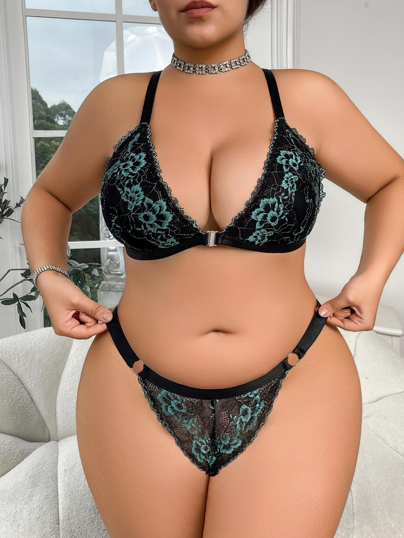Women's Plus Size Lace Front Closure Push Up Lingerie Set 3/4 Cup Thick Bottom Thin Top Molded Cup Sexy Full Figure Intimate Set (image for) Women's Plus Size Lace Front Closure Push Up Lingerie Set 3/4 Cup Thick Bottom Thin Top Molded Cup Sexy Full Figure Intimate Set